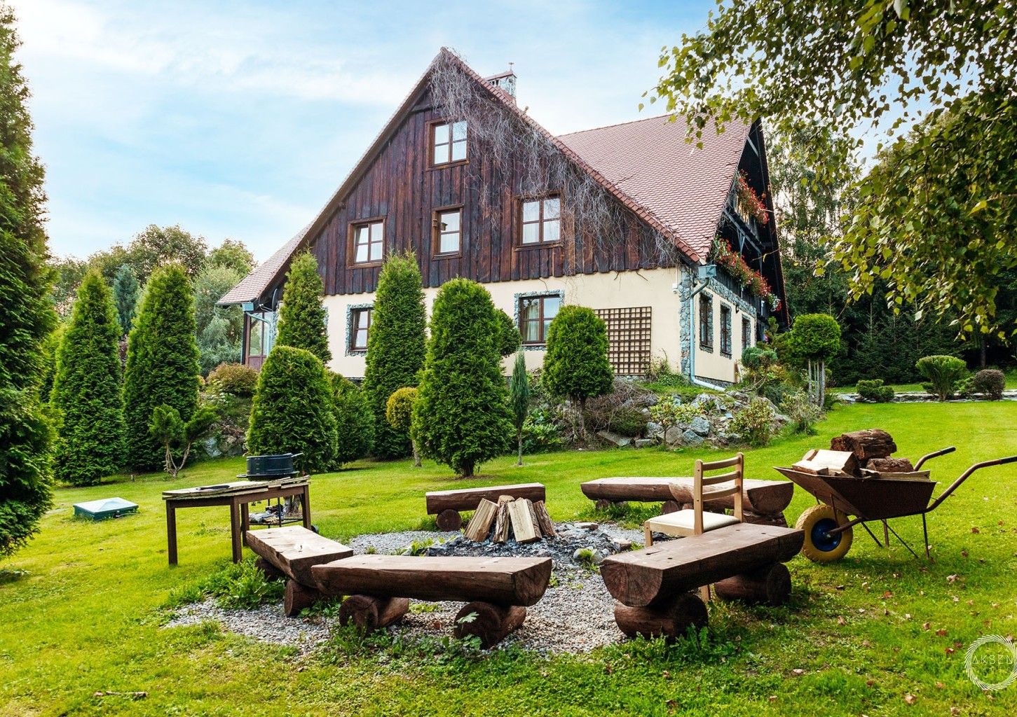 Relaksujący Pobyt w Górach (3 Noce, 2 Osoby) | Chata Jaga | Szklarska Poręba