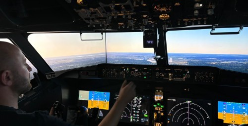 Lot w Symulatorze Boeinga 737 Max (30 minut) | Tarnowskie Góry-Prezent dla Nastolatka_P