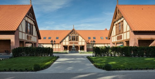 Romantyczny Pobyt (1 Noc, 2 Osoby) | Bukowiec | Pałac Poledno-Prezent dla Pary_P