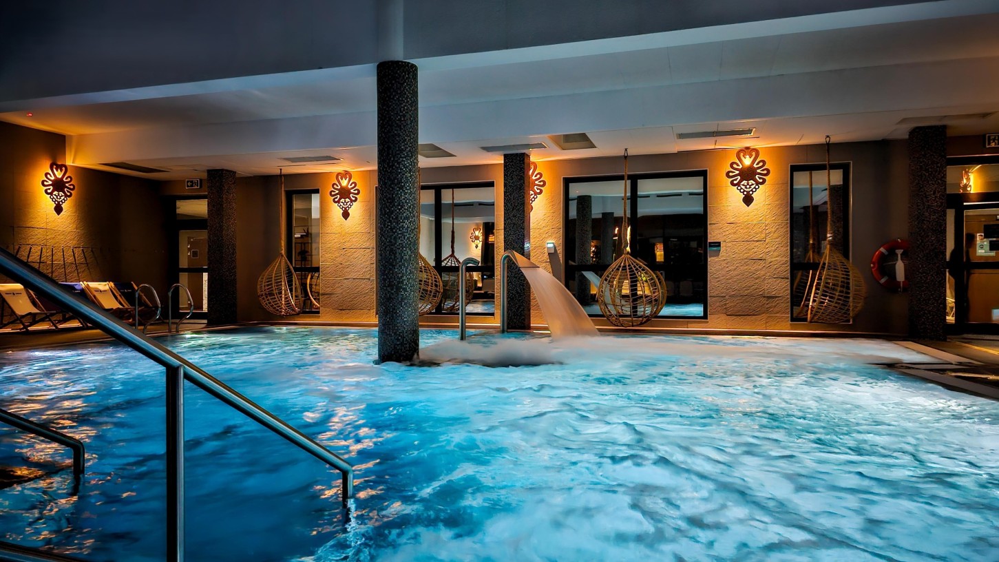 Relaks w Termach Gorce dla Rodziny (2+2) | Poręba Wielka 