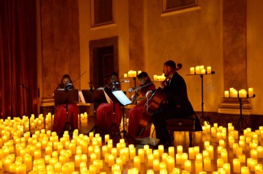 Koncert przy Świecach dla Dwojga (Sektor VIP) | Wiele Lokalizacji-Prezent dla Znajomych_P