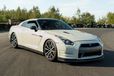 Jazda Nissanem GTR | 2 okrążenia | Tor Główny Poznań | Prezent na Święta_P