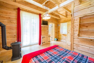 Odprężający Pobyt w Domku Drwala (2 Noce, 2 Osoby) | Ropienka | Helenowo-Prezent na Święta_P