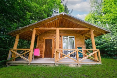 Odprężający Pobyt w Domku Drwala (2 Noce, 2 Osoby) | Helenowo | Ropienka
