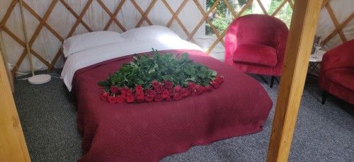 Odprężający Pobyt w Jurcie Mongolskiej (3 Noce, 2 Osoby) | Ropienka-Prezent na Rocznicę_P