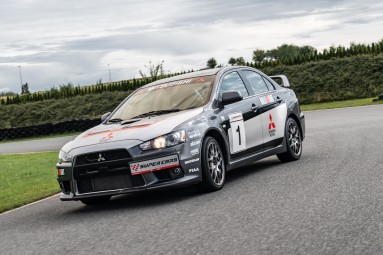 Jazda Mitsubishi Lancer Evo 10 | 2 okrążenia | Tor Główny Poznań | Prezent dla Chłopaka_P