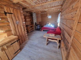 Odprężający Pobyt w Domku Danielowo w Bieszczadach (2 Noce, 2 Osoby) | Zawadka | Helonowo-Prezent dla Teściów_P