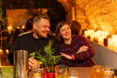 Kolacja przy Świecach z Muzyką na Żywo | Warszawa-Prezent dla Rodziców_P