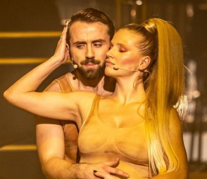 Spektakl w Teatrze Studio dla Dwojga | Warszawa-Prezent dla Przyjaciół_P