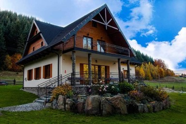 Romantyczny Pobyt w Apartamencie w Beskidach (2 Noce, 2 Osoby) | Chata na Końcu Świata | Słopnice | Prezent dla Rodziców_P