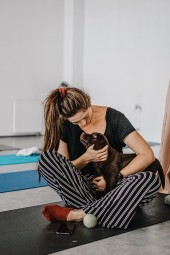 Puppy Joga dla Dwojga | Warszawa | Prezent na Walentynki_P