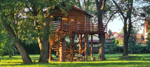 Romantyczny Pobyt w Domku na Drzewie (2 Noce, 2 Osoby) | Golędzinów | TreeVill-Prezent dla Znajomych_P