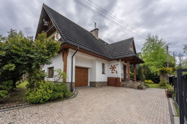 Odprężający Pobyt w Willi (2 Noce, 1- 4 Osoby) | Golden Apartments | Prezent na Święta_P