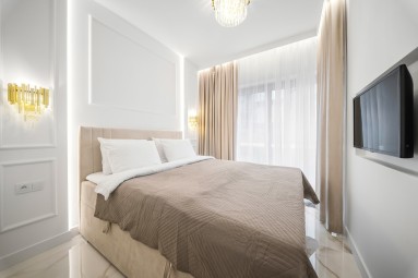 Romantyczny Pobyt w Apartamencie (2 Noce, 2 Osoby) | Warszawa | Golden Apartments-Prezent dla Przyjaciół_P