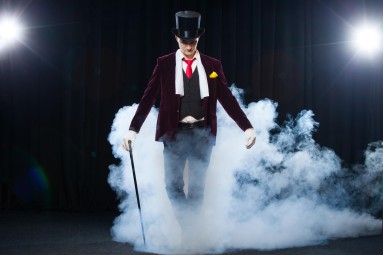 Pokaz Iluzji dla Dorosłych | Warszawa i okolice | Prezent na Dzień Kobiet_S