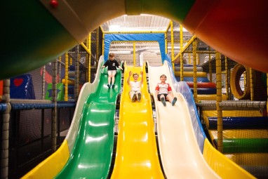 Szalona Zabawa w Parku Trampolin (70 minut) | Kielce -Prezent na Święta_P