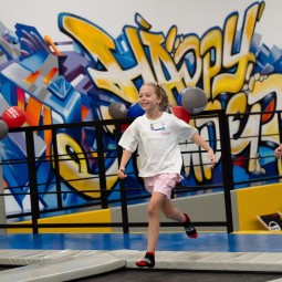 Szalona Zabawa w Parku Trampolin dla Dwojga (70 minut) | Kielce-Prezent na Swięta_P