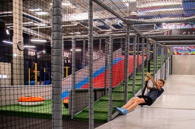 Całodniowa Szalona Zabawa w Parku Trampolin dla Dwojga | Kielce-Prezent na Urodziny_P