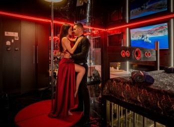 Romantyczny Pobyt w Apartamencie (1 Noc, 2 Osoby) | Gdańsk | Secret Room-Prezent dla Męża_P