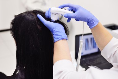 Konsultacja Trychologiczna z Analizą Skóry Głowy | Warszawa-Prezent na Święta_S