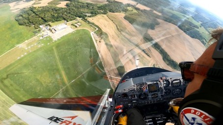 Akrobatyczny Lot Samolotem z Elementami Pilotażu (10 minut) | Łódź (okolice) -Prezent na Święta_P
