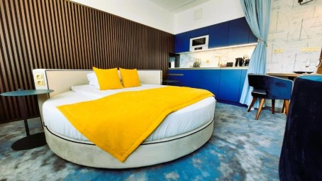 Odprężający Pobyt w Apartamencie z Jacuzzi (1 Noc, 2 Osoby) | Hotel Zamek Centrum | Szczecin | Prezent dla Pary_P