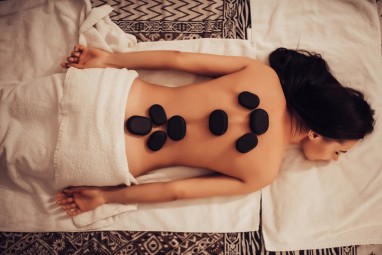 Masaż Gorącymi Kamieniami (90 minut) | Konin-Prezent dla Żony_S