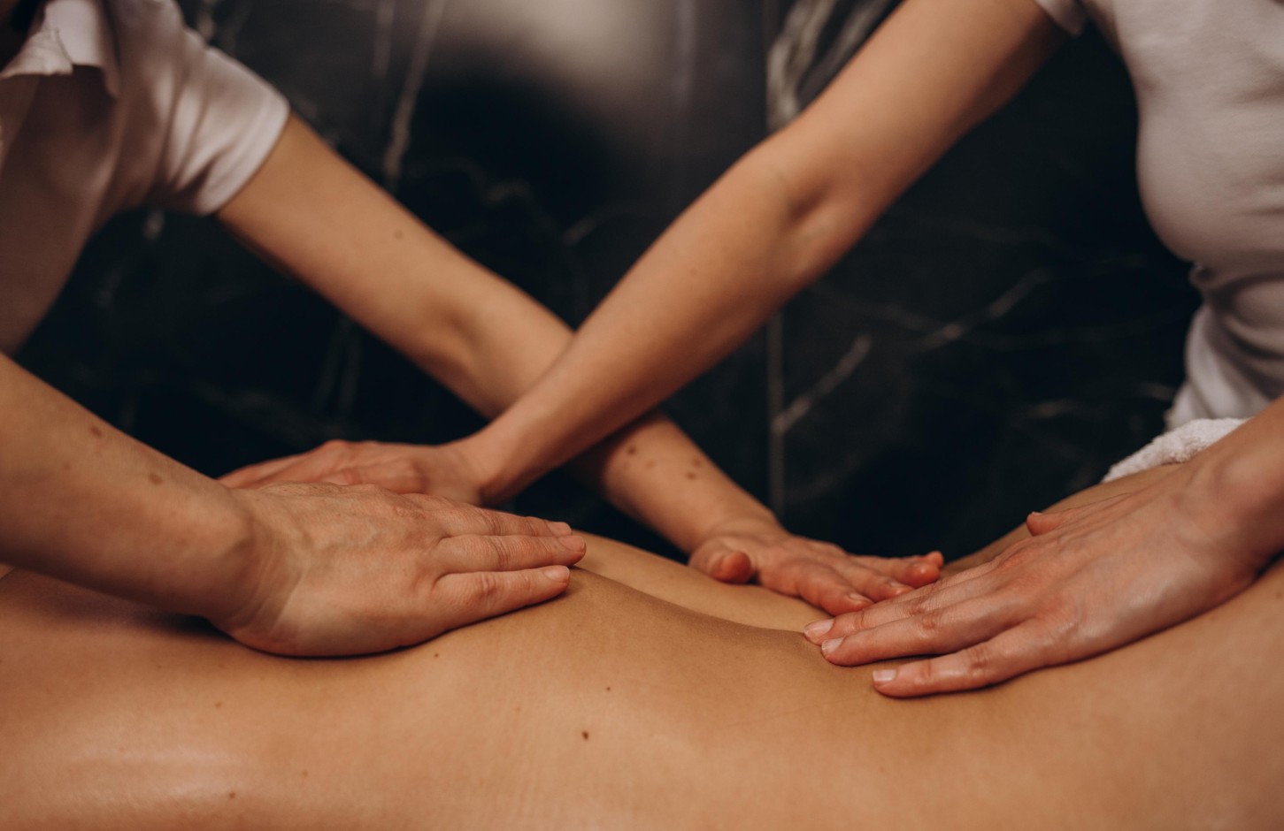 Masaż na Cztery Ręce (60 minut) | Poznań