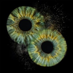 Artystyczne Zdjęcie Tęczówek Oczu dla Dwojga – Format A4 | Lublin-Prezent dla Rodziców_P