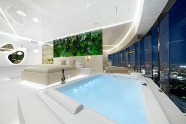 Luksusowy Pobyt w Apartamencie z Jacuzzi (1 Noc, 1-2 Osoby) | Sky Tower | Prezent na Ślub_P