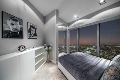 Luksusowy Pobyt w Apartamencie z Jacuzzi (1 Noc, 1-4 Osoby) | Sky Tower | Prezent dla Męża_P