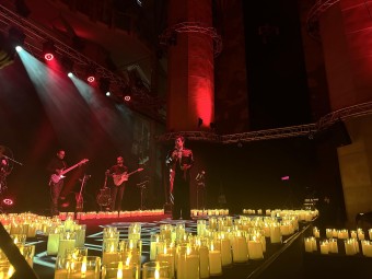 Koncert “Głosy Mistrzów” przy Świecach dla Dwojga | Wiele Lokalizacji-Prezent na Święta_P