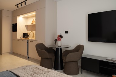 Odprężający Pobyt w Apartamencie z Jacuzzi (2 Noce, 2 Osoby) | Lion Apartments | Gdańsk - Prezent na Rocznicę_P