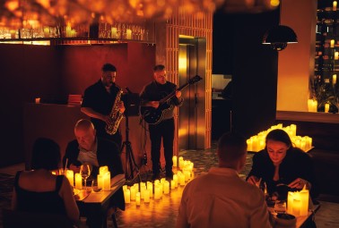 Candlelit Dinner - Kolacja wśród Tysiąca Świec | Łódź-Prezent dla Przyjaciółki_P