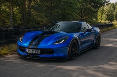 Poprowadź Chevrolet Corvette C7 | 4 okrążenia | Legionowo (okolice)-Prezent dla Niego_A