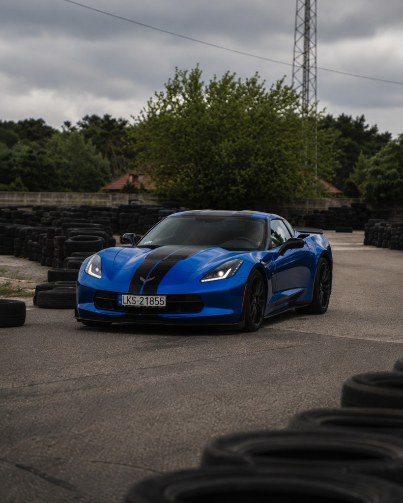 Poprowadź Chevrolet Corvette C7 | 4 okrążenia | Legionowo (okolice)