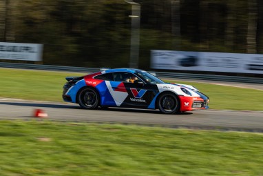  Pojedynek Lamborghini Huracan vs. McLaren 570GT vs. Porsche 911 | 24 okrążenia | Wiele Lokalizacji | Prezent na Walentynki_P