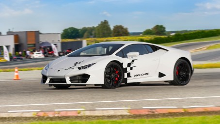 Jazda Lamborghini Huracán | 1 okrążenie | Wiele Lokalizacji