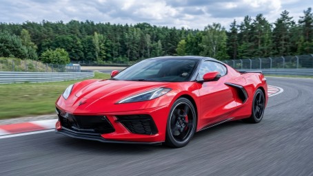 Jazda Chevrolet Corvette C8 | 2 okrążenia | Wiele Lokalizacji 
