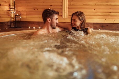 Relaks w Jacuzzi na Wyłączność (60 minut) | Siemianowice Śląskie